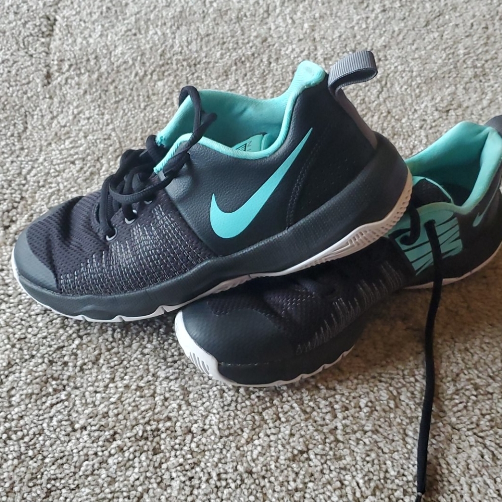 Nike shoes